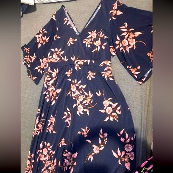 NWT Maternity Kimono Style Jumpsuit Size XL HOST PICK 07/15 MMAO MUST GO!! 🥳🎉 - Picture 6 of 8